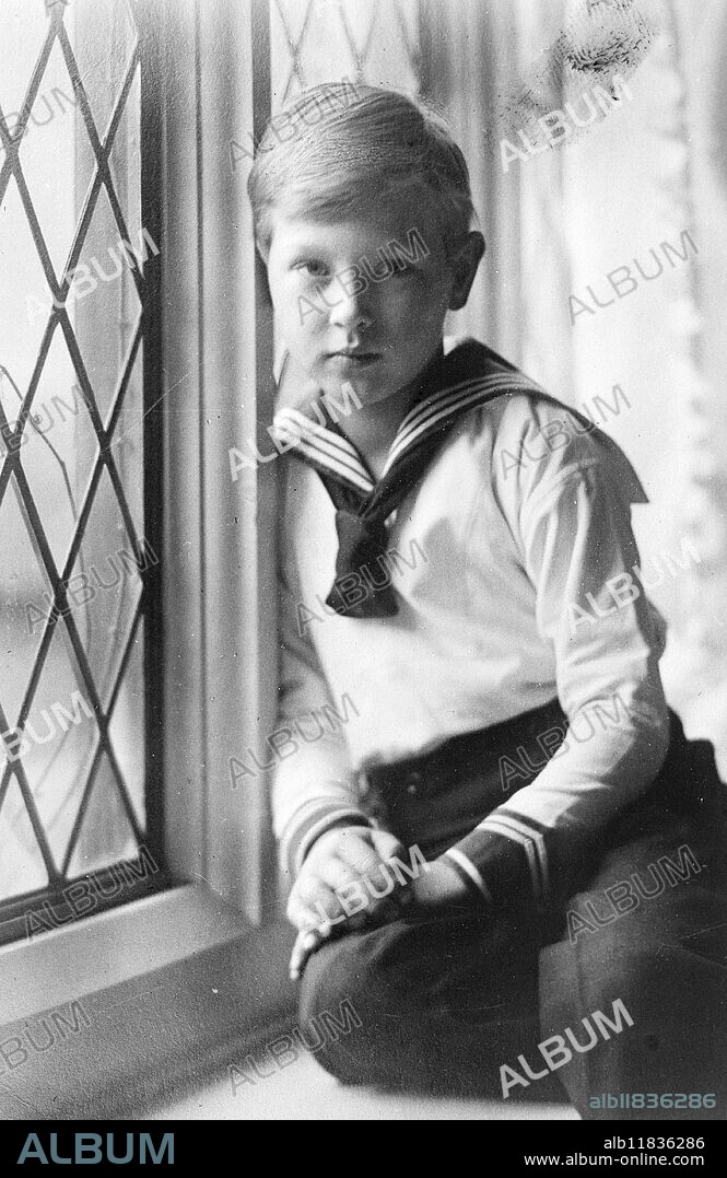 Cheering up the kaiser. Prince Alexander Ferdinand of Prussia , the ex German Emperor ' s favourite grandson who has arrived at Doorn where he will remain several weeks. The boy is the only son of Prince August Wilhelm , the kaiser ' s fourth son. 14 February 1924.