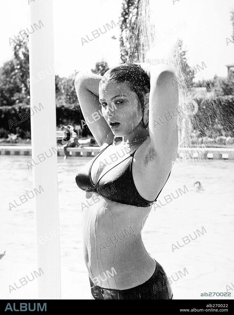 ORNELLA MUTI en LA CASA DE LAS PALOMAS, 1972, dirigida por CLAUDIO GUERIN. Copyright INTERNATIONAL APOLLO FILMS.