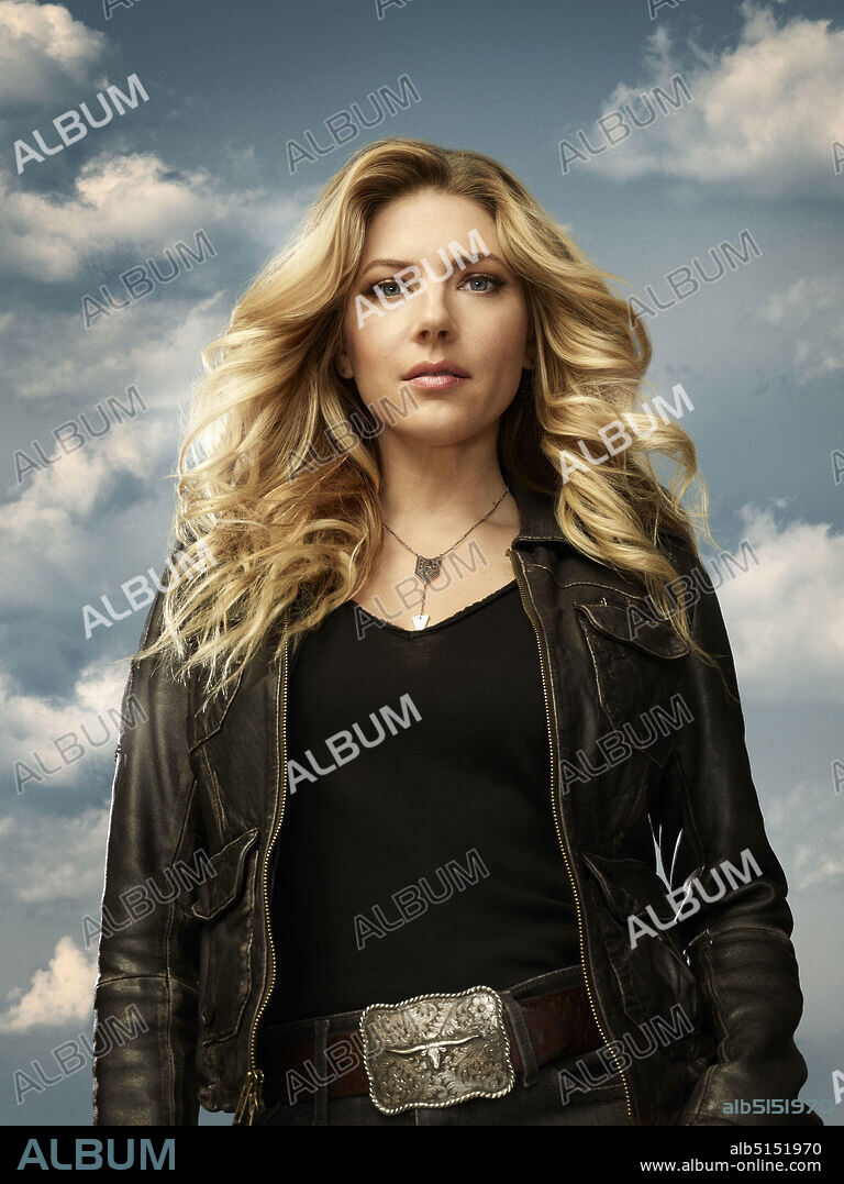KATHERYN WINNICK en BIG SKY, 2020, dirigida por PAUL MCGUIGAN. Copyright A + E Studios / 20th Television.