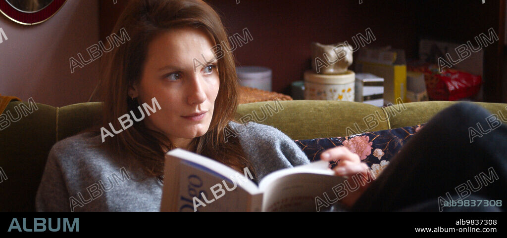 ANA GIRARDOT in THE HOUSE, 2022 (LA MAISON), directed by ANISSA BONNEFONT. Copyright RADAR FILMS.