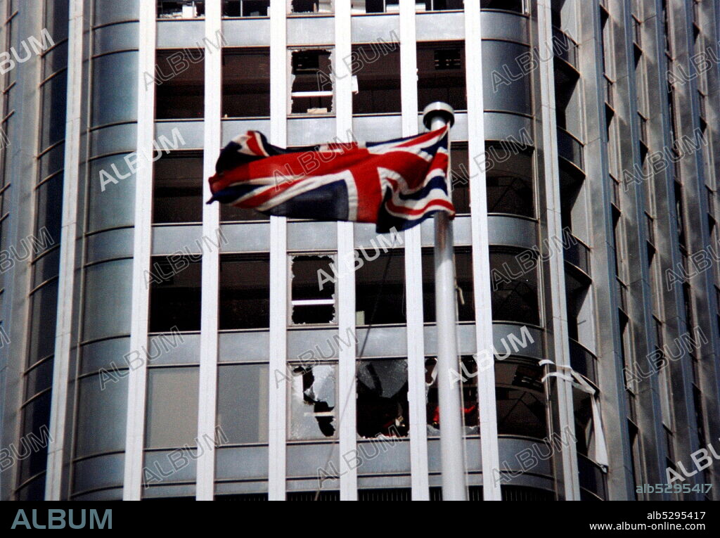 Photograph taken after the 1993 Bishopsgate bombing, when the Provisional Irish Republican Army detonated a powerful truck bomb on Bishopsgate, a major thoroughfare in London's financial district, the City of London.
