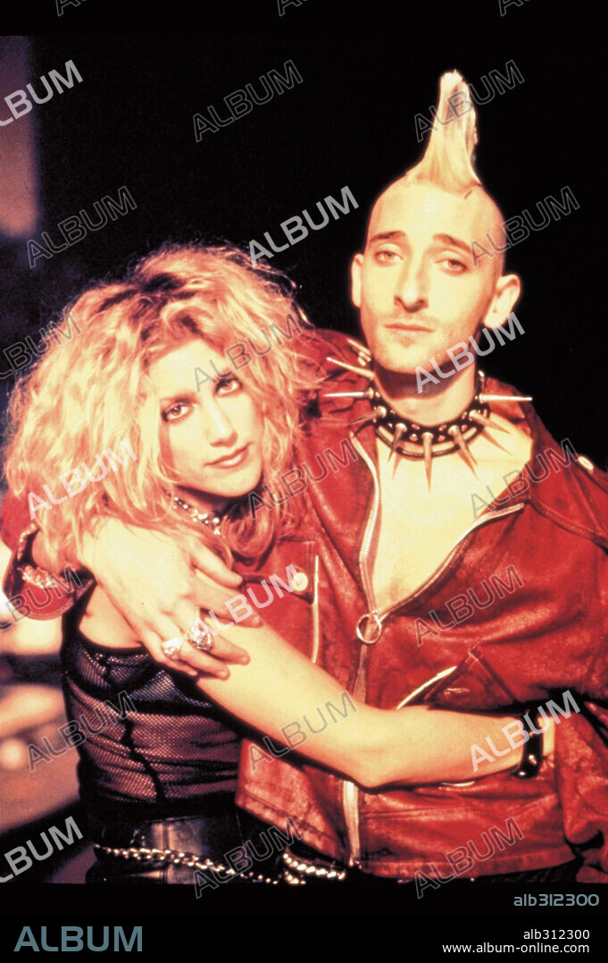 ADRIEN BRODY en NADIE ESTA A SALVO DE SAM / SUMMER OF SAM, 1999 (SUMMER OF SAM), dirigida por SPIKE LEE. Copyright TOUCHSTONE PICTURES.