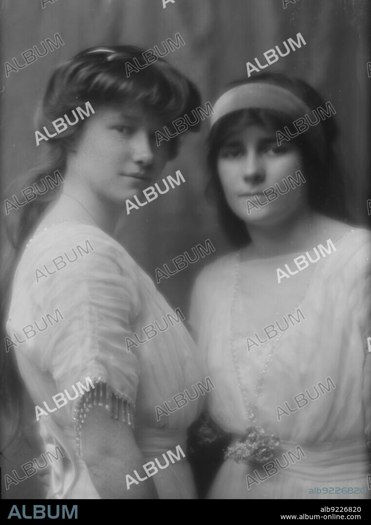 ARNOLD GENTHE. Brenon, Juliet and Aileen, Misses, portrait photograph, 1912 or 1913.