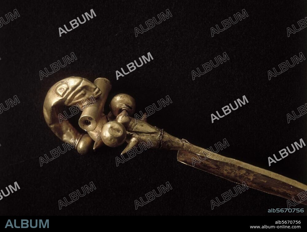 Etruscan, c. 630 BC. Dragon fibula. Gold, length 11cm. Found at: Vetulonia, Acquastrini, Tomba del Littore. Florence, Museo Archeologico.