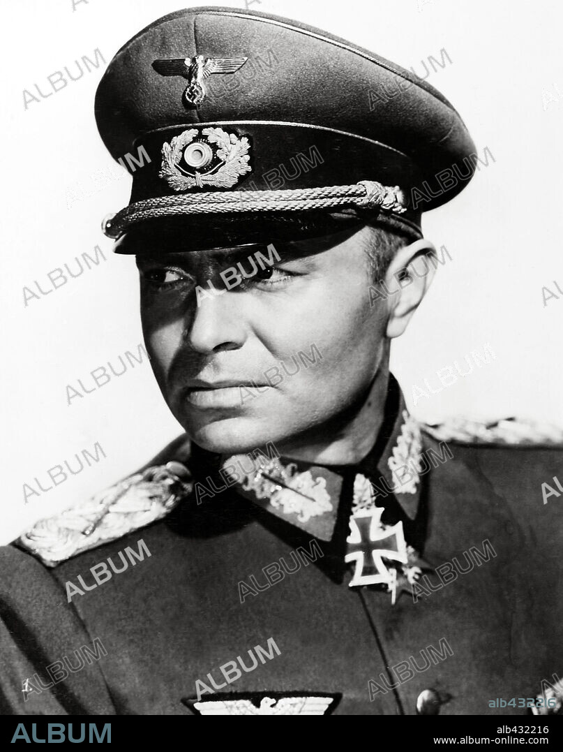 JAMES MASON en ROMMEL, EL ZORRO DEL DESIERTO, 1951 (DESERT FOX: THE DESERT FOX: THE STORY OF ROMMEL), dirigida por HENRY HATHAWAY. Copyright 20TH CENTURY FOX.