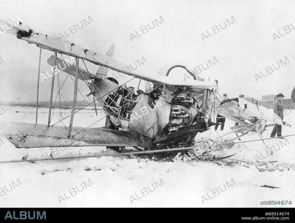 ARKIV 1931. Med det här planet störtade och omkom kapten Ejnar Lundborg 27 januari 1931. Lundborg var pilot på det plan som undsatte Umberto Nobile och hans besättning vid Spetsbergen 1928.. Foto: SVT / Kod: 5600.