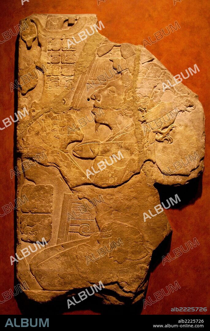 Fragmento de la lapida de Jonuta. Cultura Maya.Original de Chiapas. Museo Nacional de antropologia. Estado de Mexico D.F. Mexico.
