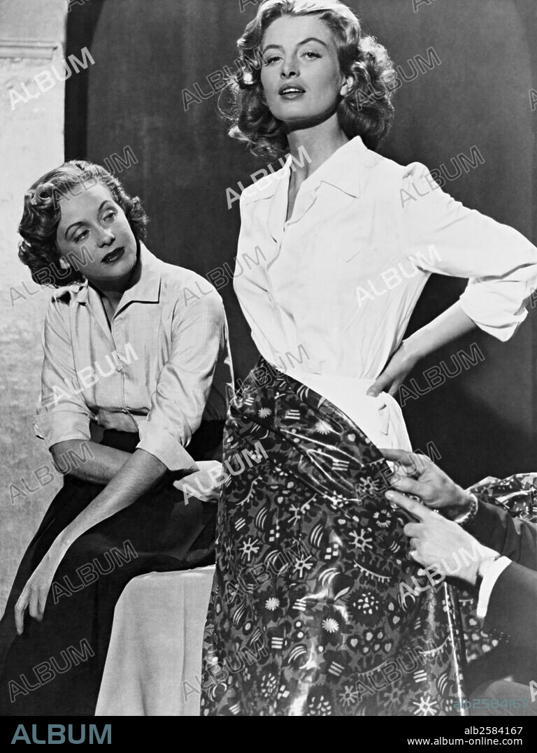 GISELLE PASCAL and capucine in MADEMOISELLE DE PARIS, 1955, directed by WALTER KAPPS. Copyright PECEFILMS.