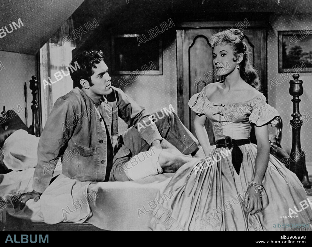 TIERRA DE VIOLENCIA, 1956 (THE PROUD ONES), dirigida por ROBERT D. WEBB. Copyright 20TH CENTURY FOX.