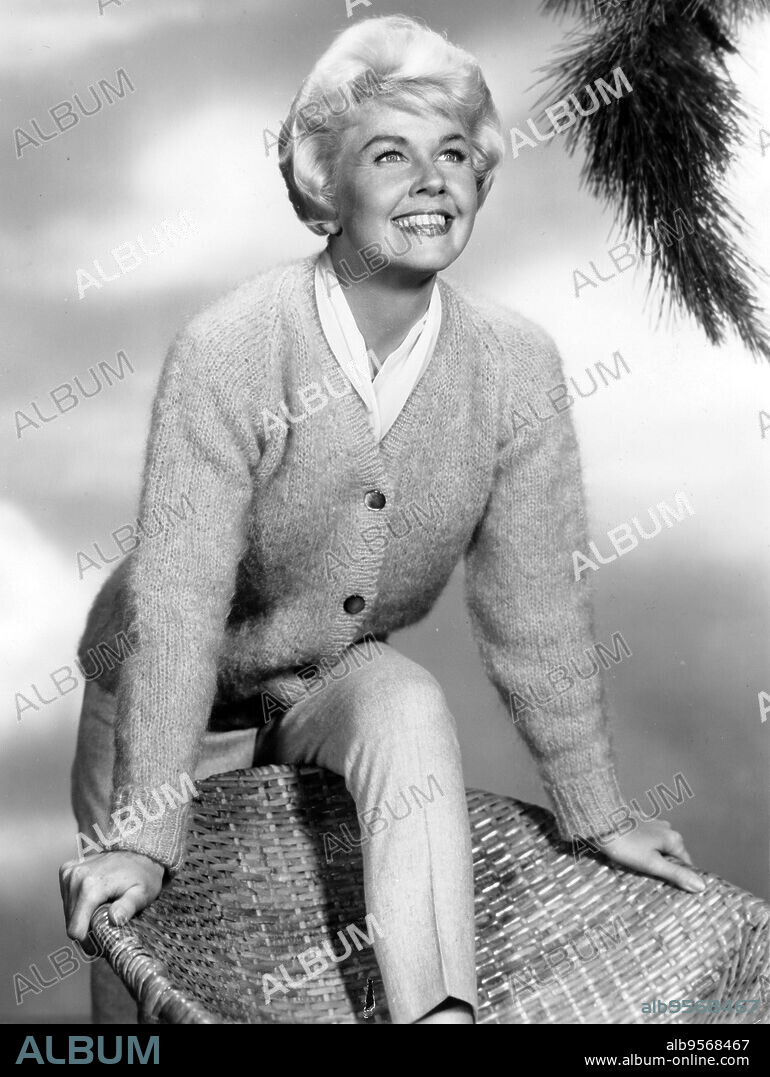 DORIS DAY en CONFIDENCIAS A MEDIANOCHE, 1959 (PILLOW TALK), dirigida por MICHAEL GORDON. Copyright UNIVERSAL PICTURES.