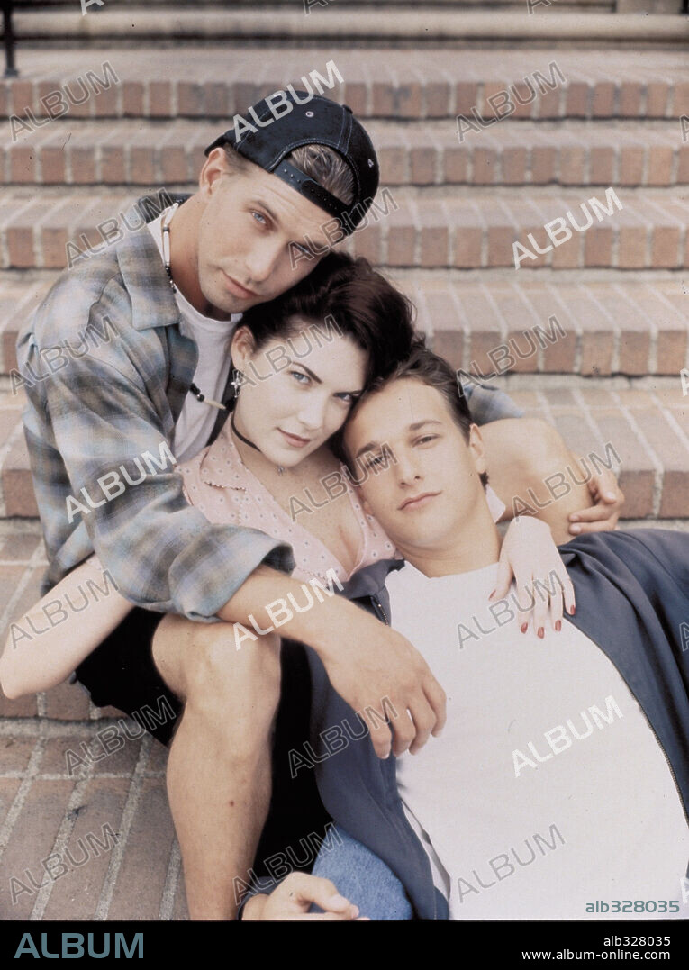 JOSH CHARLES, LARA FLYNN BOYLE et STEPHEN BALDWIN dans THREESOME, 1994, réalisé par ANDREW FLEMING. Copyright TRISTAR PICTURES / THURNHER, JEFFREY.