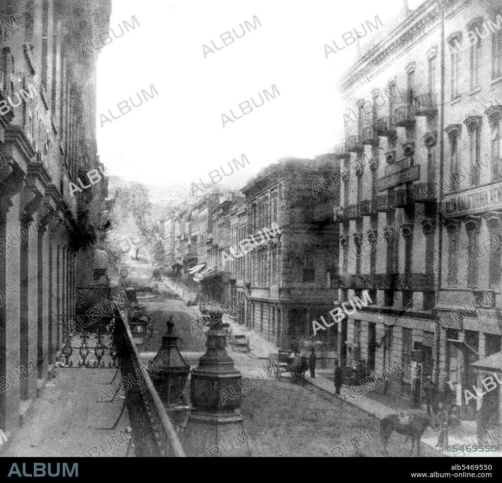 California History - Sacramento Street, West from Montgomery St., San Francisco circa 1866.