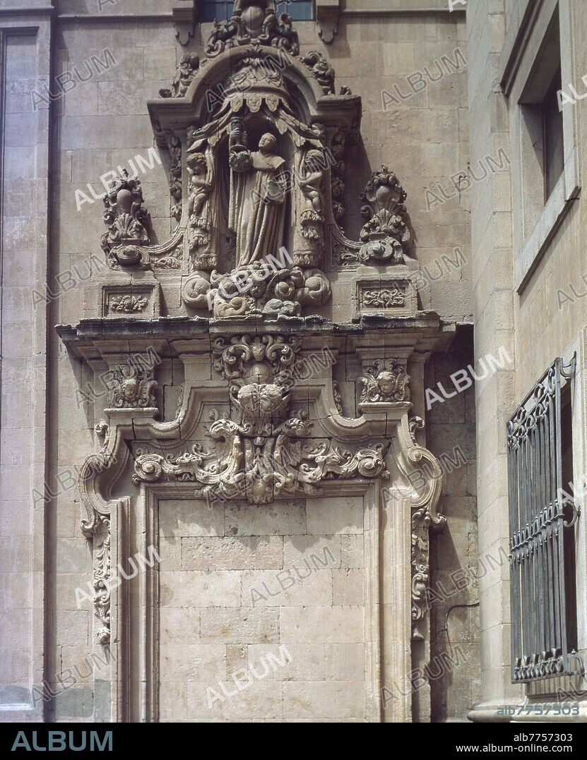 ALBERTO CHURRIGUERA. PUERTA LATERAL TAPIADA DE LA IGLESIA DE SAN SEBASTIAN DE SALAMANCA - SIGLO XVIII.