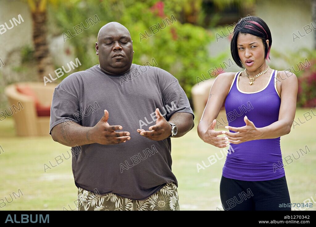 FAIZON LOVE und KALI HAWK in COUPLES RETREAT, 2009, unter der Regie von PETER BILLINGSLEY. Copyright STUBER PROD./WILD WEST PICTURE SHOW PRODUCTIONS / JOHNSON, JOHN.