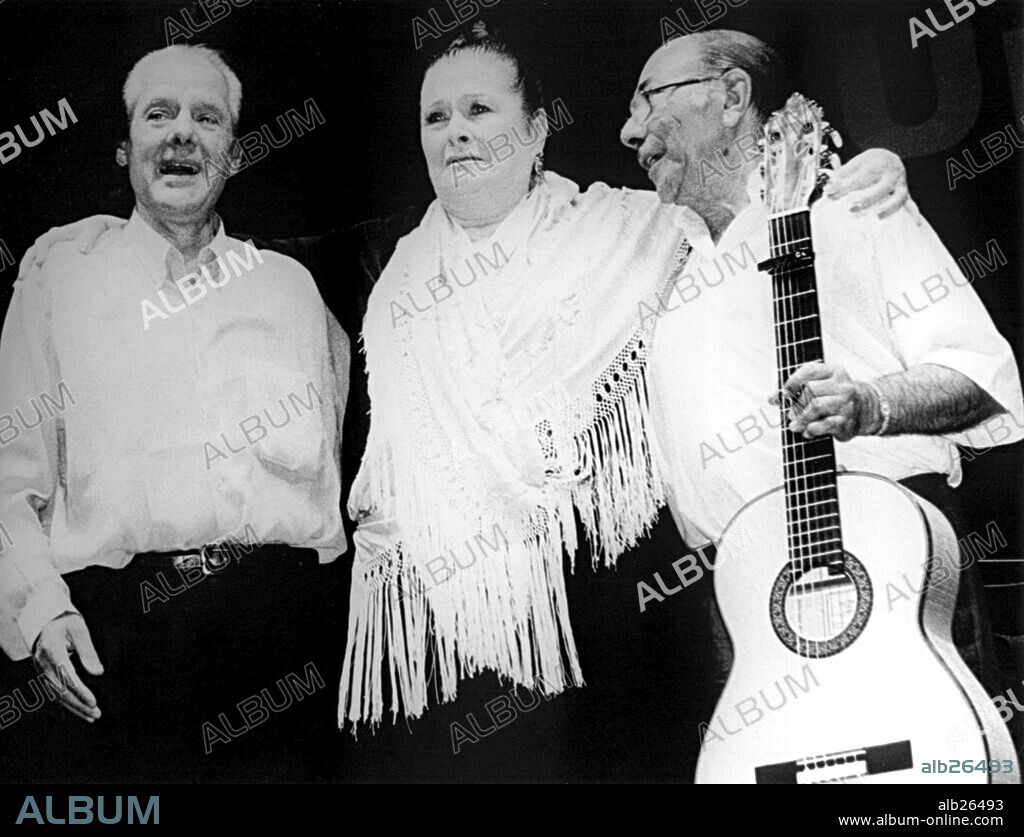 Chano Lobato, Matilde Coral y Juan "Habichuela". Festival de cante de las minas. La unión, Murcia. 2003.