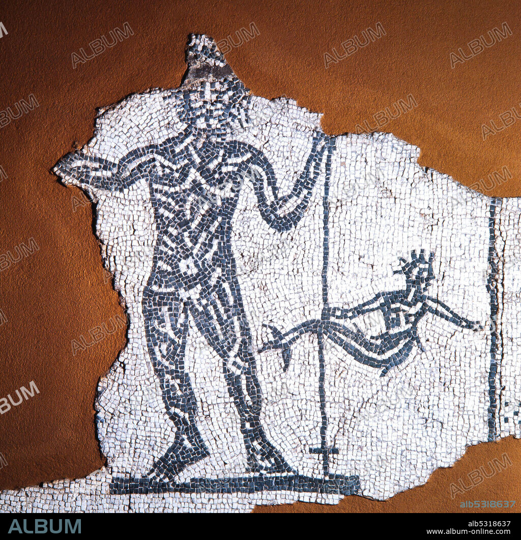 Mosaico de Neptuno, siglos II-III, procedente de la villa romana de la Salut. Museu de Historia de Sabadell.