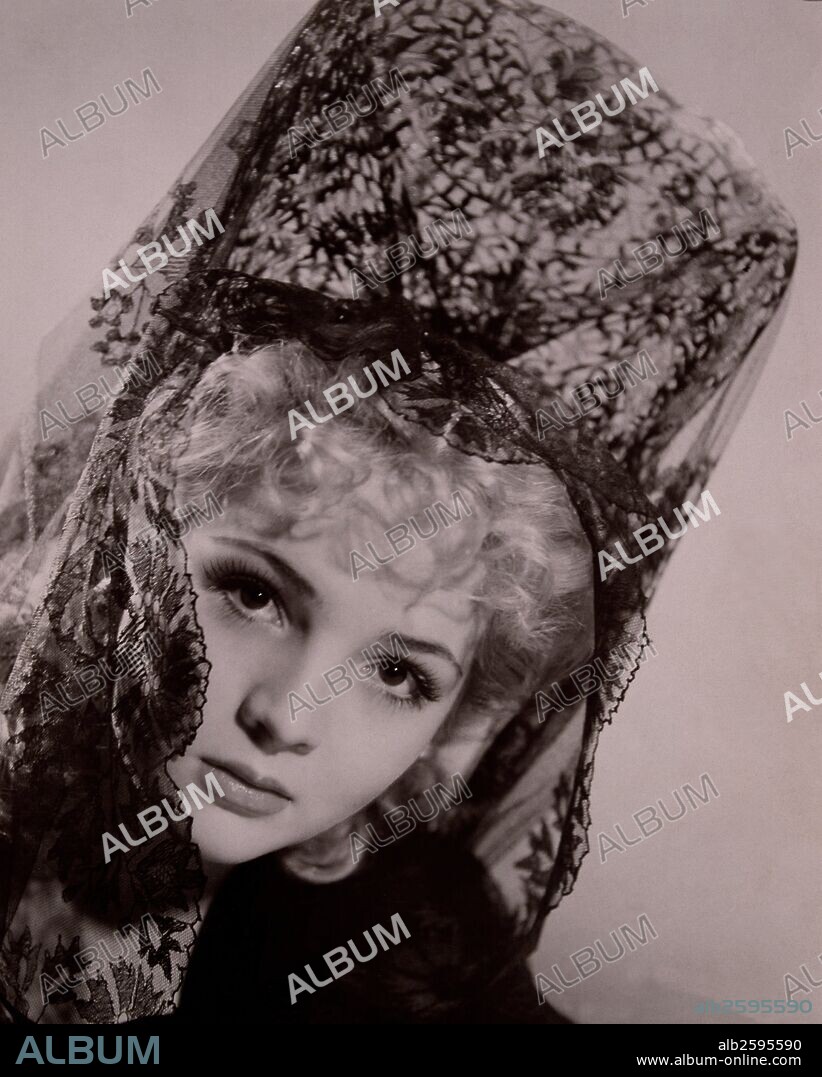 SARA MONTIEL. ACTRIZ Y CANTANTE ESPAÑOLA . 1928- 2013.