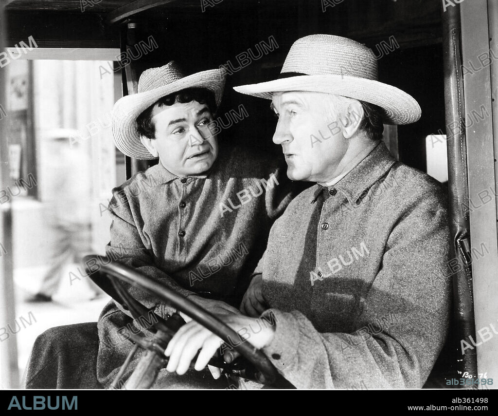 DONALD CRISP y EDWARD G. ROBINSON en EL HERMANO ORQUIDEA, 1940 (BROTHER ORCHID), dirigida por LLOYD BACON. Copyright WARNER BROTHERS.