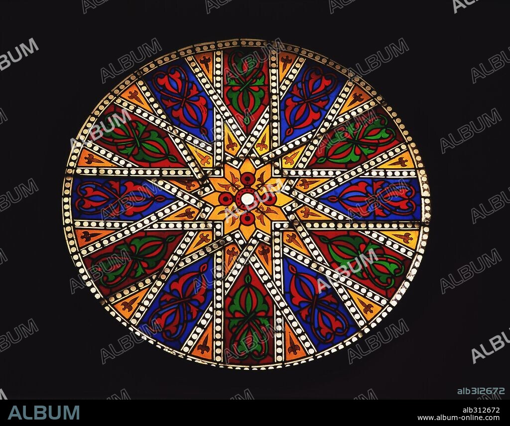 Vidriera de la antigua Sinagoga, Segovia, provincia de España, en la comunidad autónoma de Castilla y León.