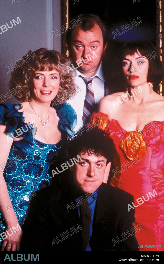 GRIFF RHYS JONES and MEL SMITH in WILT, 1989, directed by MICHAEL TUCKER. Copyright LWT/RANK.