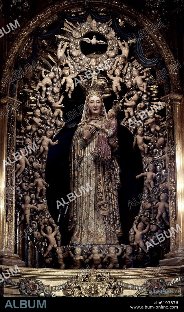 CAPILLA NTRA SRA DE OJOS GRANDES-IMAGEN DE LA VIRGEN.