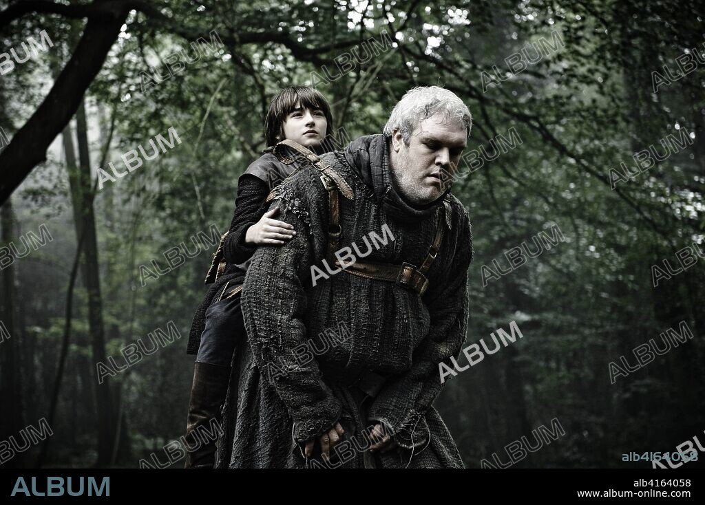 ISAAC HEMPSTEAD-WRIGHT and KRISTIAN NAIRN in GAME OF THRONES, 2011, directed by DANIEL MINAHAN. Copyright HBO. Temporada 2 capítulo 1.