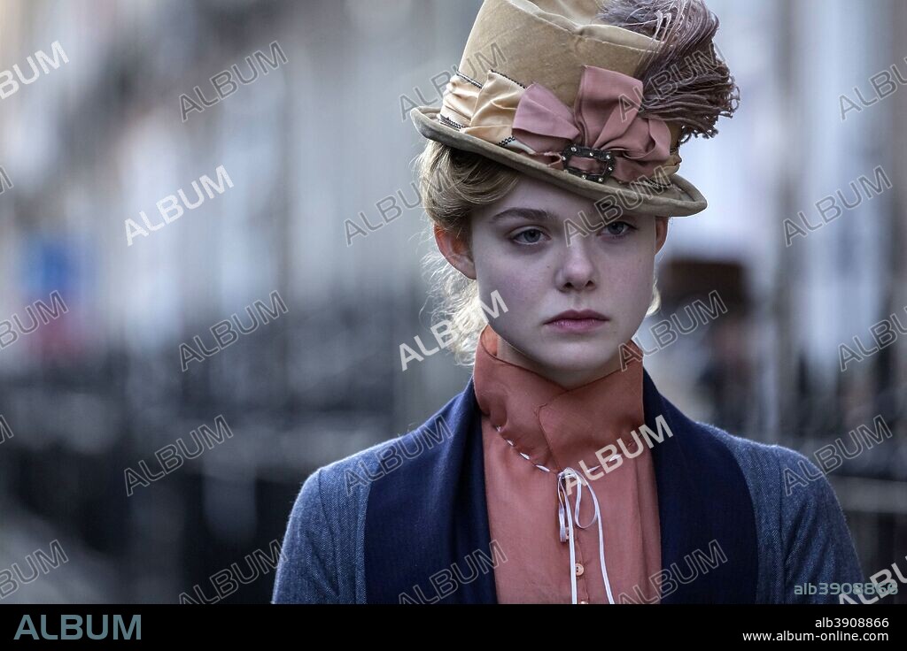 ELLE FANNING in MARY SHELLEY, 2017, directed by HAIFAA AL-MANSOUR. Copyright Gidden Media/HanWay Films/Parallel Films/Head Gear Fil.