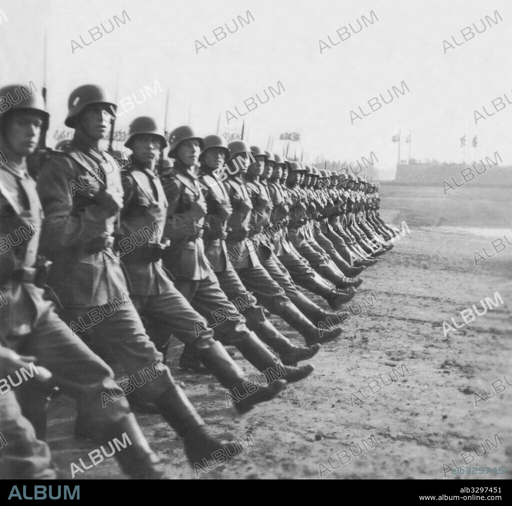Infantry march past on Wehrmacht day at the 1937 Nuremberg Rally of Work.