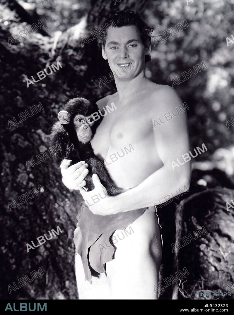 CHITA [CHEETAH] und JOHNNY WEISSMULLER in TARZAN ESCAPES, 1936, unter der Regie von RICHARD THORPE. Copyright M.G.M.