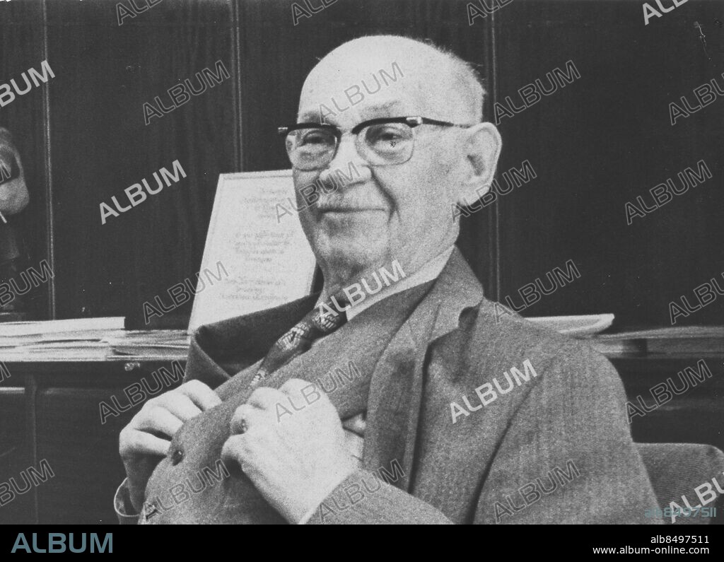 Borås 1972-05-25 - Algot Johansson - Algots fabriker - Här har han nyss fyllt 90 år - *** Local Caption *** GP - . SIV JOHNSON.