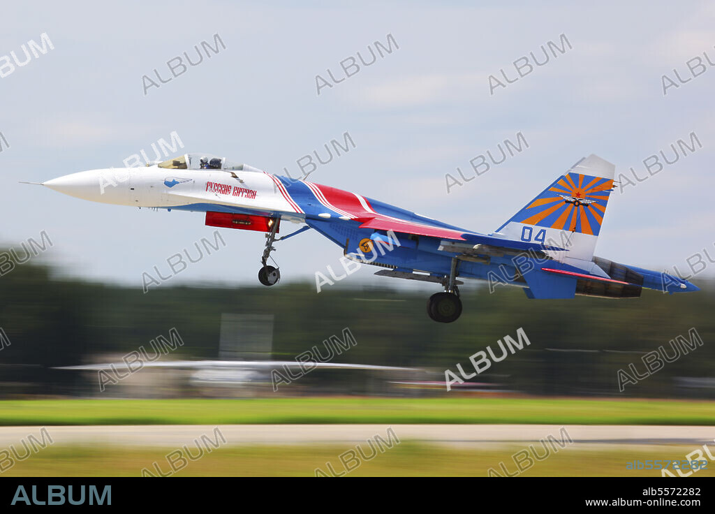 Su-27 jet fighter of the Russian Knights aerobatics team taking off, Kubinka, Russia.