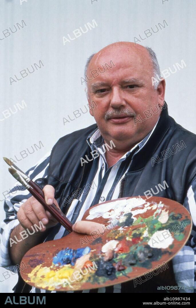 The art forger and author of the Hitler diaries Konrad Kujau circa 1990.