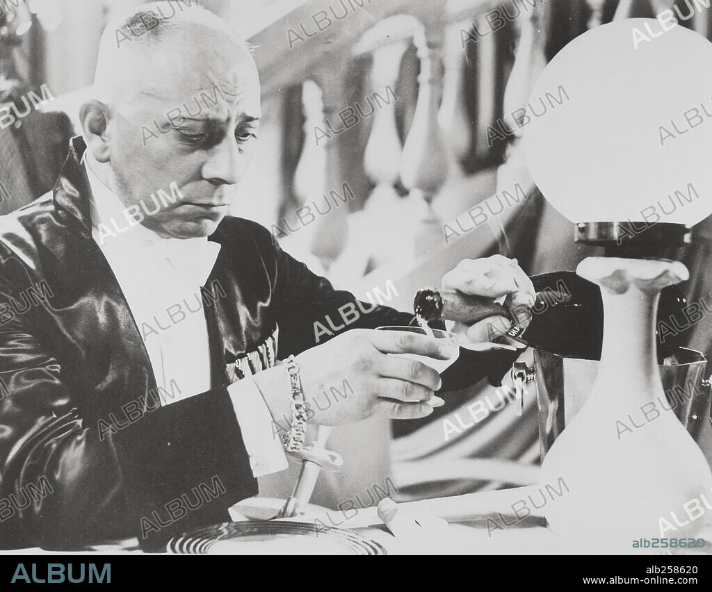 ERICH VON STROHEIM in L' ALIBI, 1937, directed by PIERRE CHENAL.