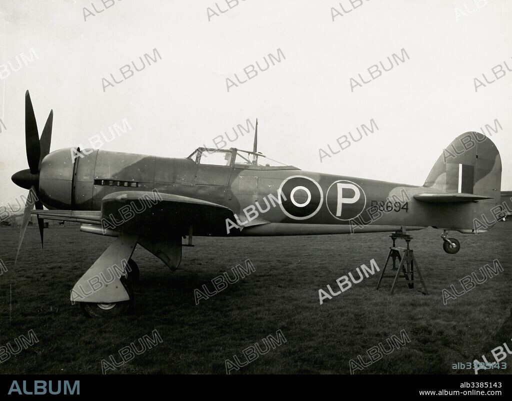 Hawker Typhoon aircraft with annular radiator.