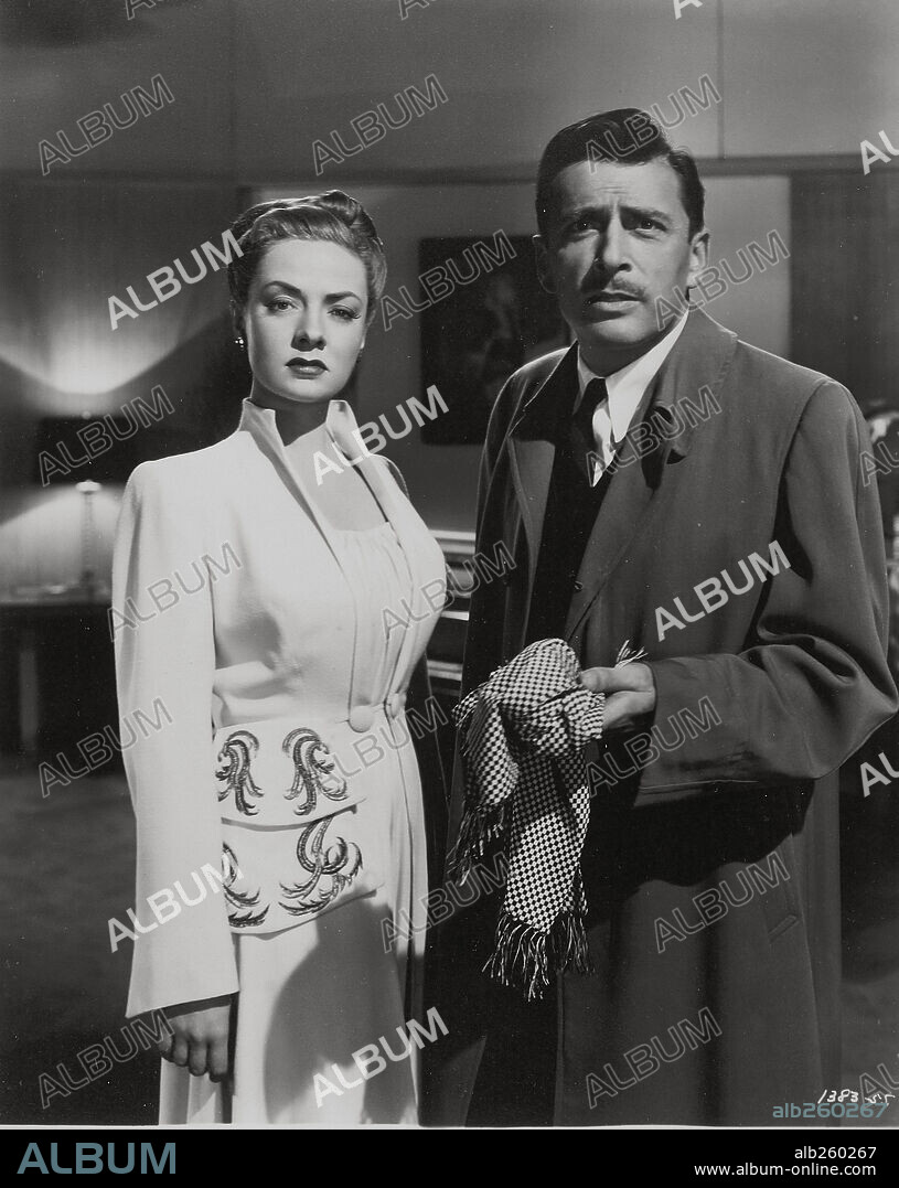 AUDREY TOTTER and LEON AMES in LADY IN THE LAKE, 1947, directed by ROBERT MONTGOMERY. Copyright M.G.M.