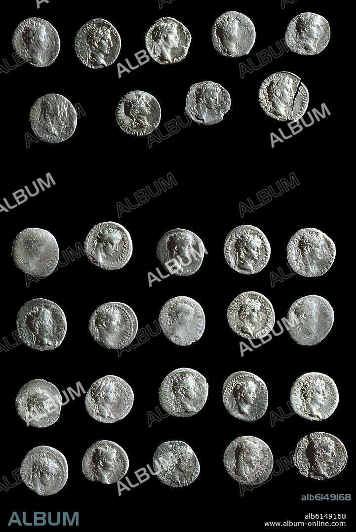 MONEDAS ROMANAS:DENARIOS-PROCEDENTE DE ARANCEDO DE AUGUSTO S II AC Y DE TIBERIO S IV DC.