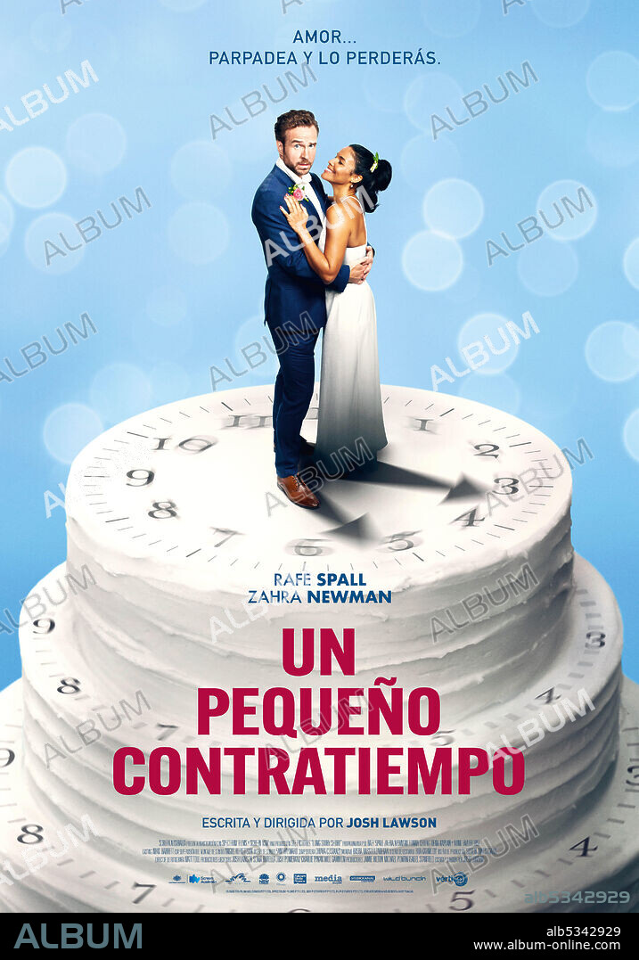 Poster de UN PEQUEÑO CONTRATIEMPO, 2021 (LONG STORY SHORT), dirigida por JOSH LAWSON. Copyright SCREEN AUSTRALIA.