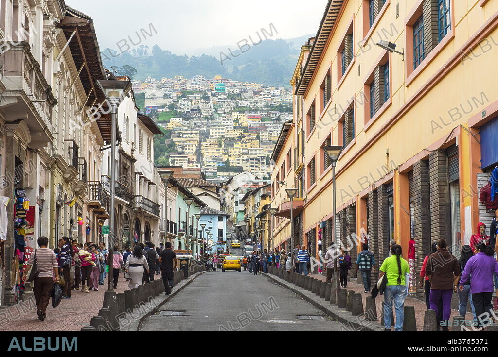 Chile Street, Quito Historical Center, Quito, UNESCO World Heritage Site, Pichincha Province, Ecuador, South America.
