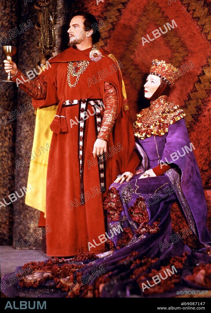 Maurice Evans and Judith Anderson in Macbeth a Margaret Webster production 1941. Shakespeare on the Stage; an Illustrated History of Shakespearian Performance (1973) by Robert Speaight page 226..  Robert Speaight (1904-1976) was a British actor and writer. He was an early performer (from 1927) in radio plays. He went on to Shakespearean roles, and to direct. He also wrote criticism and essays, works on the theatre and biography.