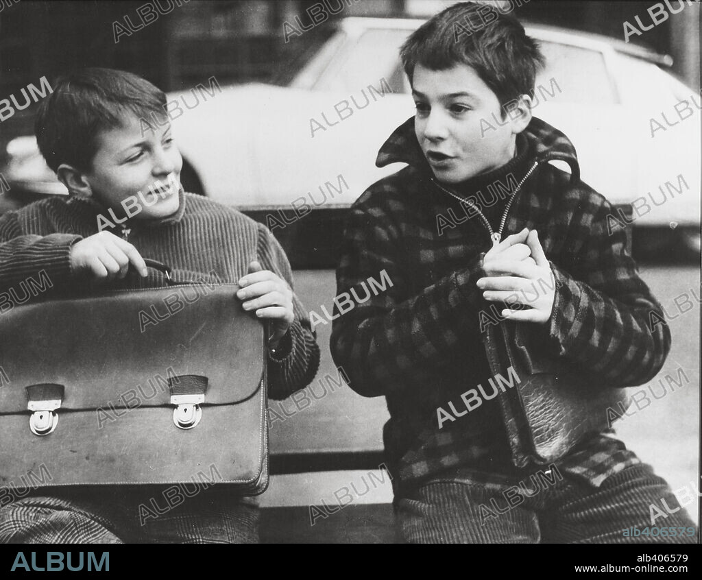 JEAN-PIERRE LEAUD dans LES QUATRE CENTS COUPS, 1959, réalisé par FRANCOIS TRUFFAUT. Copyright SEDIF, LES FILMS DU CAROSSE/JANUS.