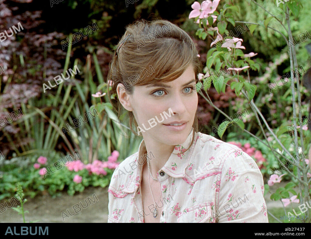 AMANDA PEET in MARTIAN CHILD, 2007, directed by MENNO MEYJES. Copyright NEW LINE CINEMA.