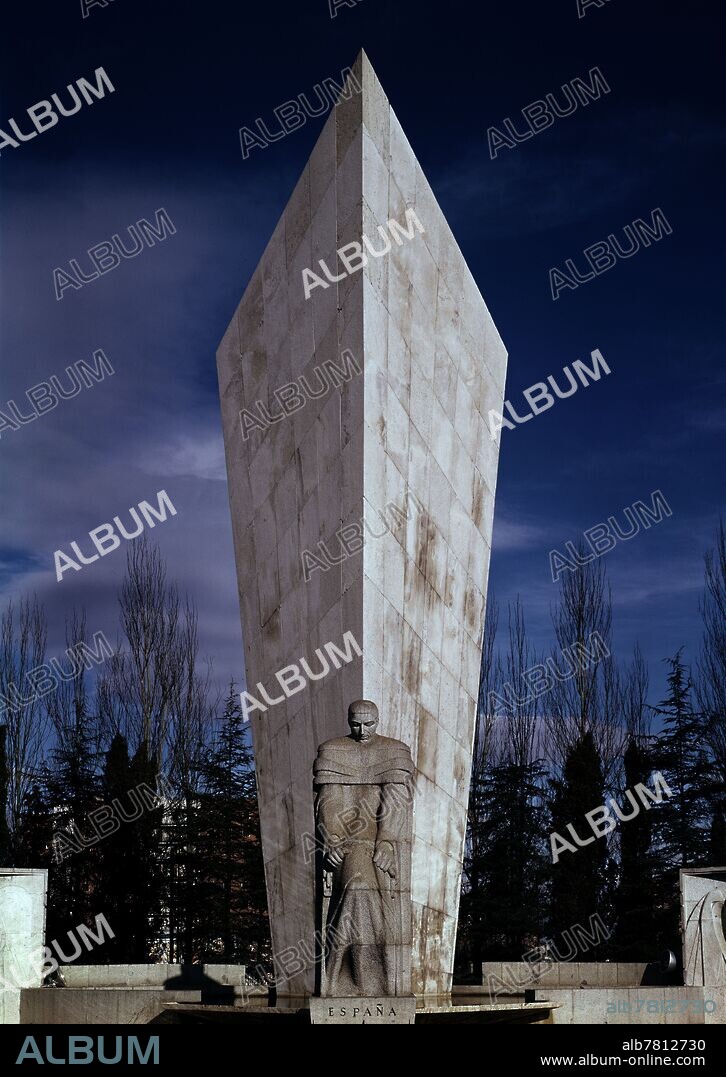 MONUMENTO A CALVO SOTELO EN LA PLAZA CASTILLA.