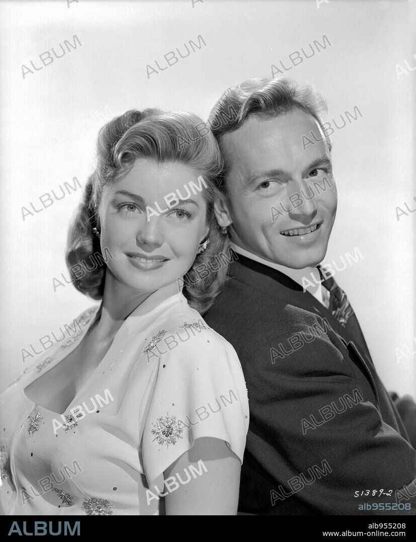 ESTHER WILLIAMS y JOHNNY JOHNSTON en EL RECUERDO DE TUS LABIOS, 1947 (THIS TIME FOR KEEPS), dirigida por RICHARD THORPE. Copyright M.G.M.