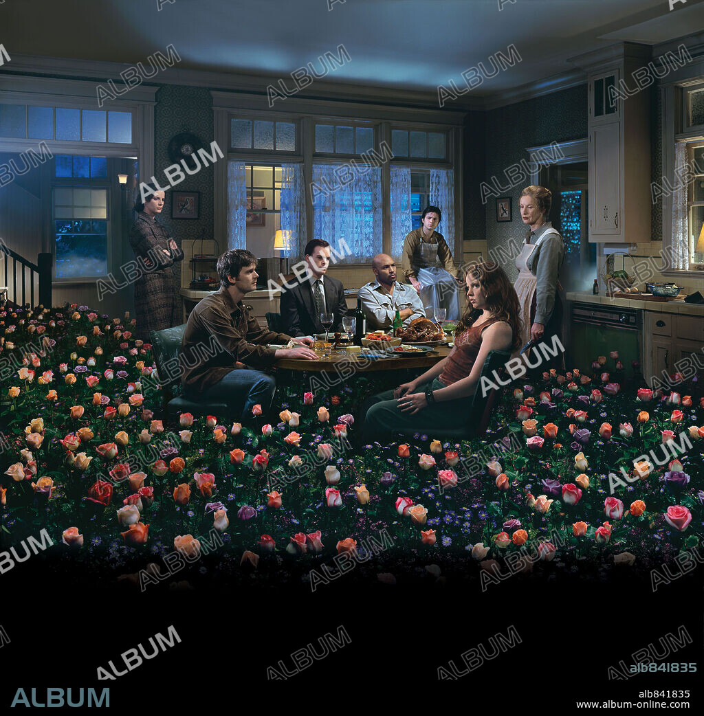 Poster de A DOS METROS BAJO TIERRA, 2001 (SIX FEET UNDER). Copyright HBO.