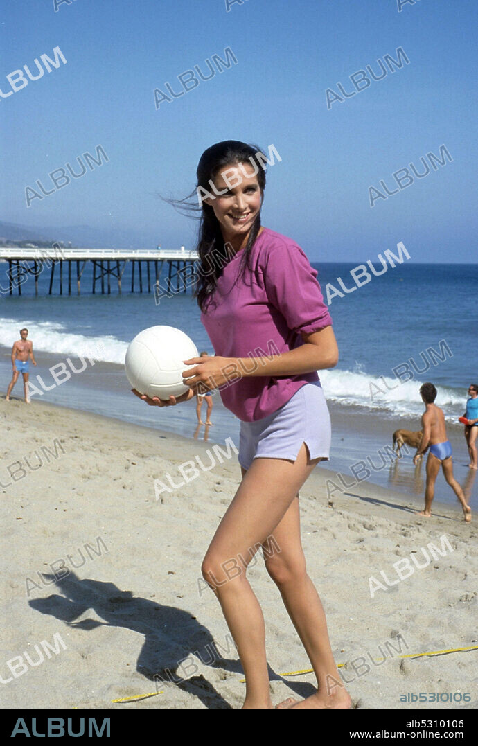 CONNIE SELLECCA in HOTEL, 1983, directed by JAMES BROLIN, JEROME COURTLAND and VINCENT MCEVEETY. Copyright Aaron Spelling Productions.