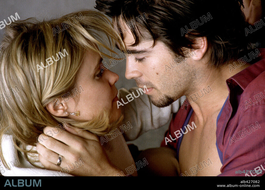 COLIN FARRELL y RADHA MITCHELL en ÚLTIMA LLAMADA, 2002 (PHONE BOOTH), dirigida por JOEL SCHUMACHER. Copyright FOX 2000 PICTURES.
