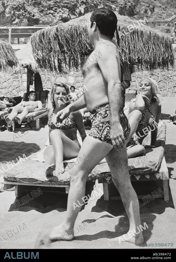 ALFREDO LANDA y LA POLACA en MANOLO LA NUIT, 1973, dirigida por ANTONIO OZORES.