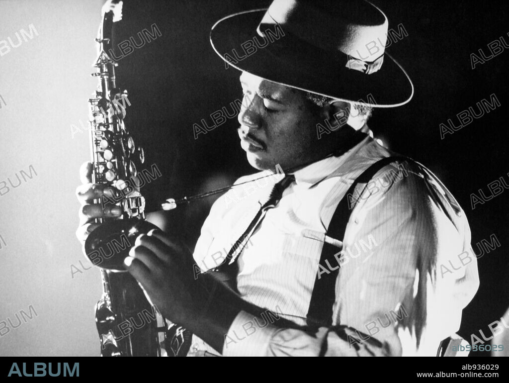 FOREST WHITAKER in BIRD, 1988, directed by CLINT EASTWOOD. Copyright WARNER BROTHERS.
