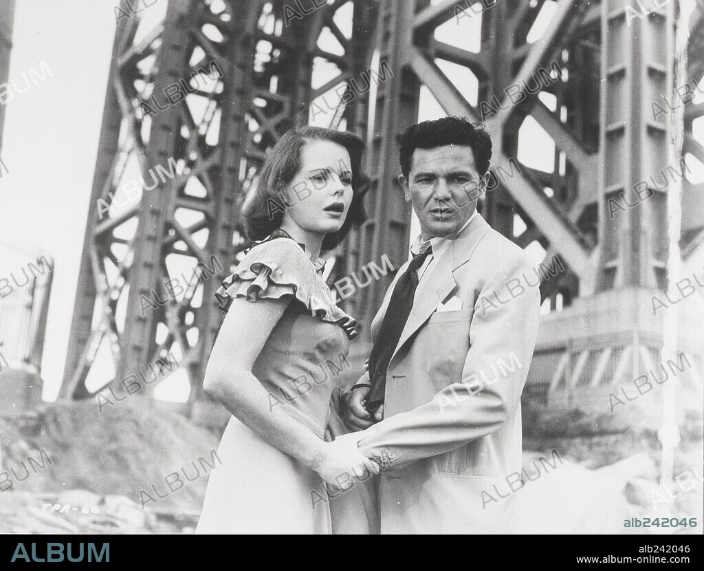 BEATRICE PEARSON y JOHN GARFIELD en EL PODER DEL MAL, 1948 (FORCE OF EVIL), dirigida por ABRAHAM POLONSKY. Copyright M.G.M.