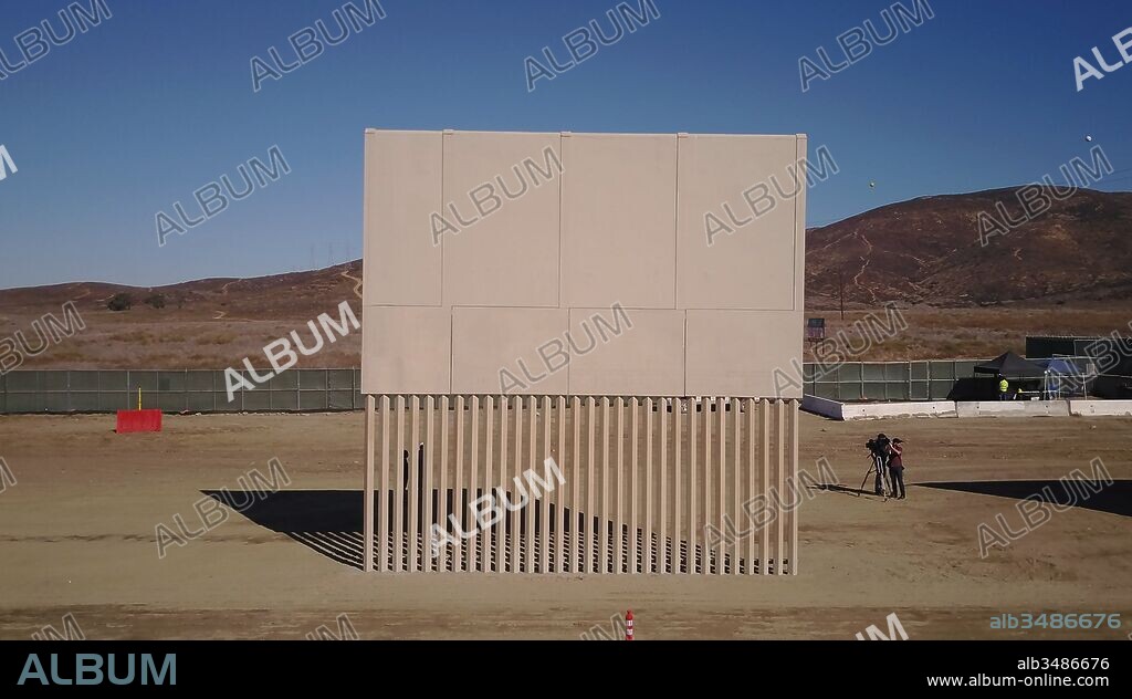 October 25, 2017 - San Diego, California, U.S. - This entry is built by Caddell Construction Co., (DE) LLC, of Montgomery Alabama and is made from material other than concrete. The six contractors constructing eight prototype border wall sections on Otay Mesa have finished their entries in the competition to build President Trump's border wall. The entries will sit for 30 days then be evaluated as to their effectiveness. (Credit Image: © John Gibbins/zReportage.com via ZUMA Wire). 25/10/2017